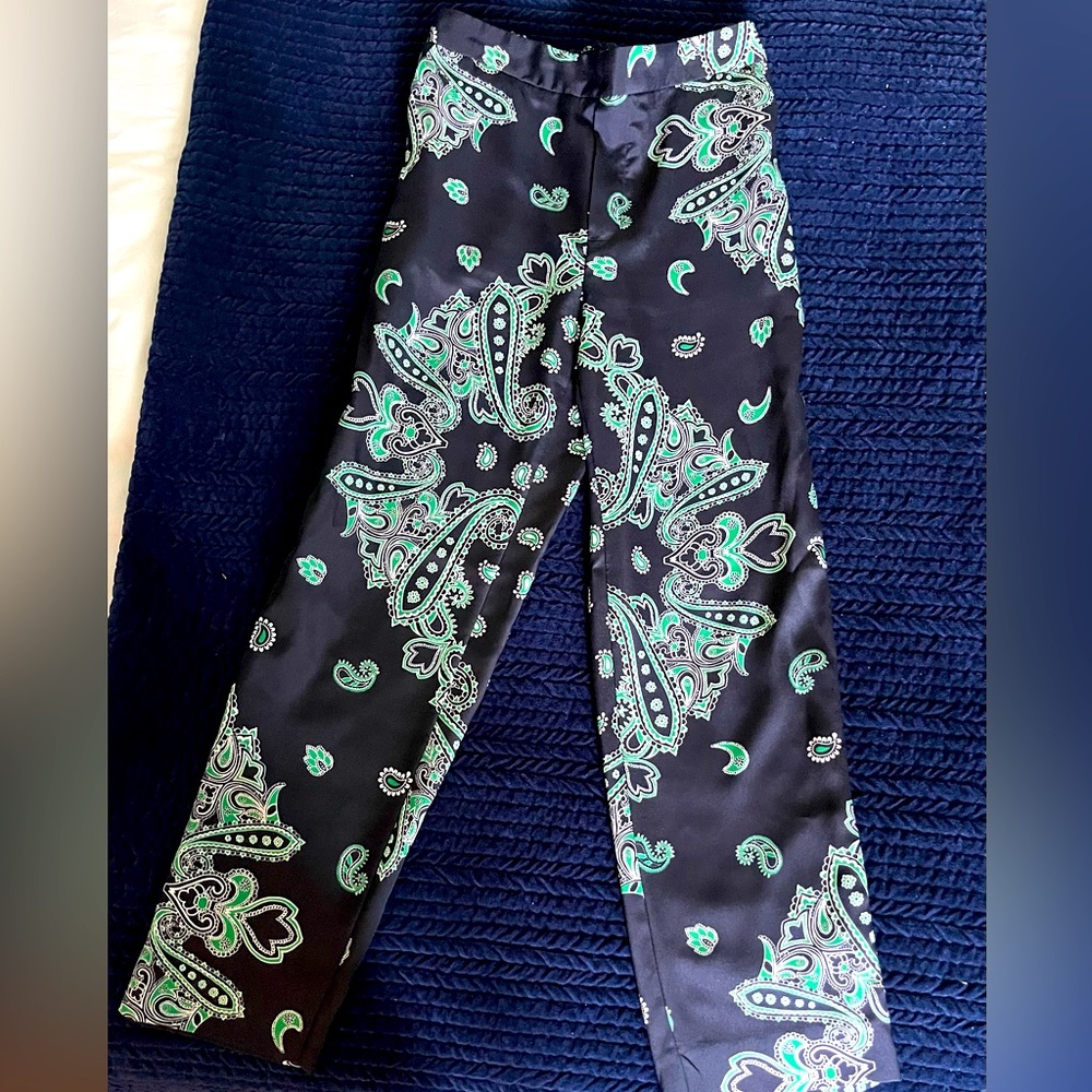 Zara pants, blue with nice design, size XS